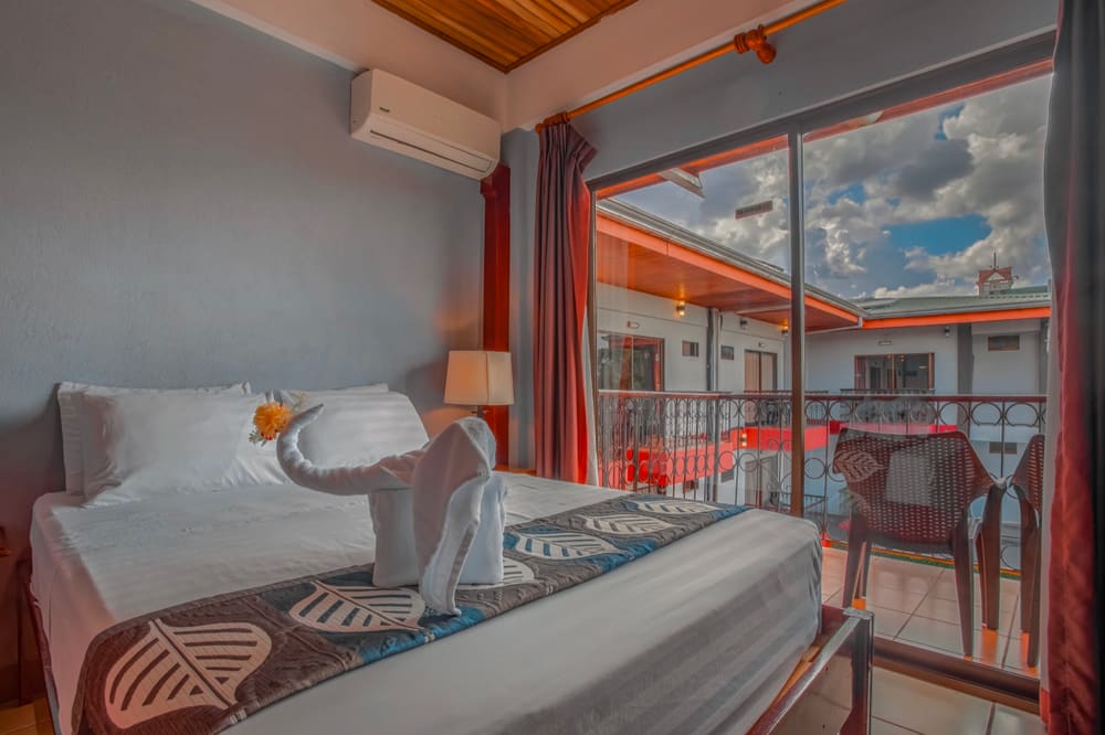 Habitación estándar doble en La Fortuna Downtown Boutique Hotel